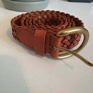 Aritzia Wilfred leather braided belt